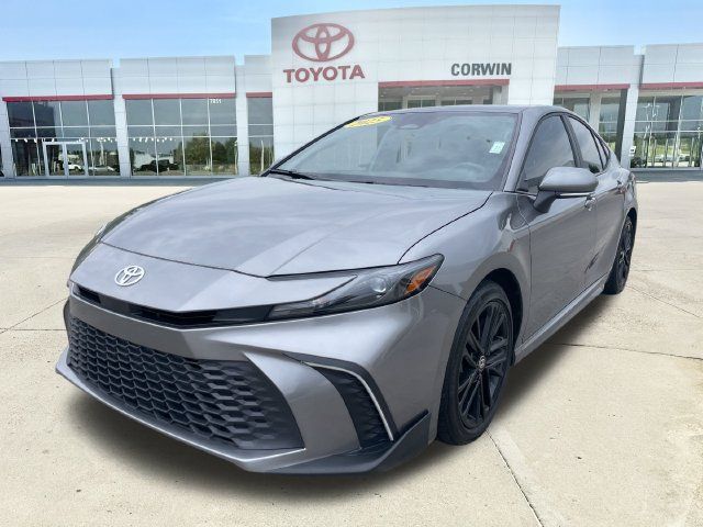 Used 2025 Toyota Camry SE w/ Convenience Package FWD image 7