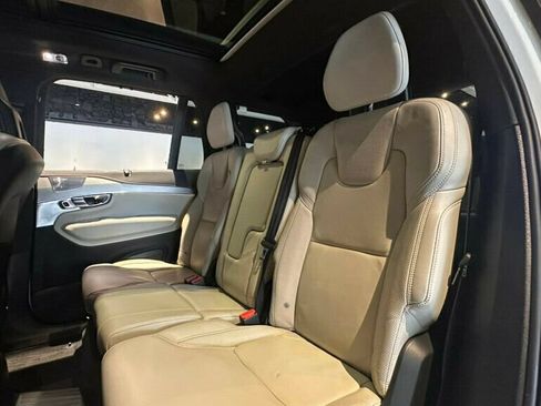 Used 2022 Volvo XC90 T8 R-Design w/ Advanced Package AWD/4WD image 17