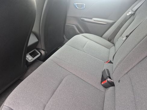 New 2026 Kia K4 FWD image 12