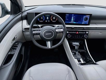 Certified 2025 Hyundai Tucson SEL