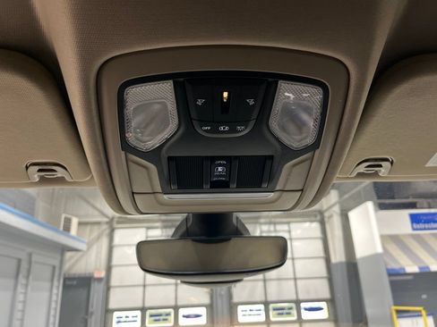 Used 2020 RAM 1500 Big Horn AWD/4WD image 34
