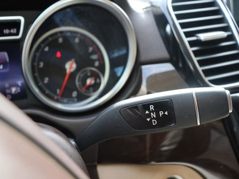 Used 2017 Mercedes-Benz GLS 450 450 4MATIC w/ Premium Package image 27