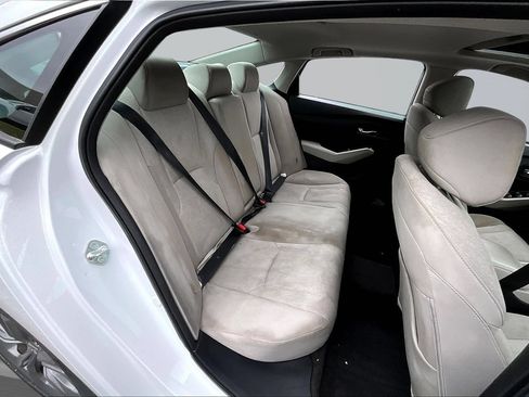 Used 2024 Honda Accord EX image 25