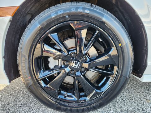 Certified 2023 Honda Odyssey Sport image 21