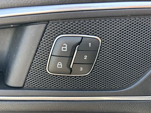 Used 2015 Ford Edge Titanium w/ Equipment Group 302A image 25