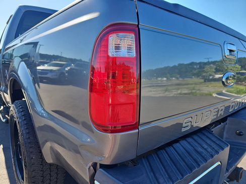 Used 2009 Ford F250 2WD Crew Cab Super Duty image 28
