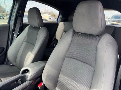 Used 2021 Honda HR-V Sport image 12