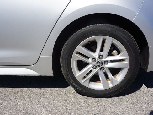 Used 2021 Toyota Corolla SE image 6