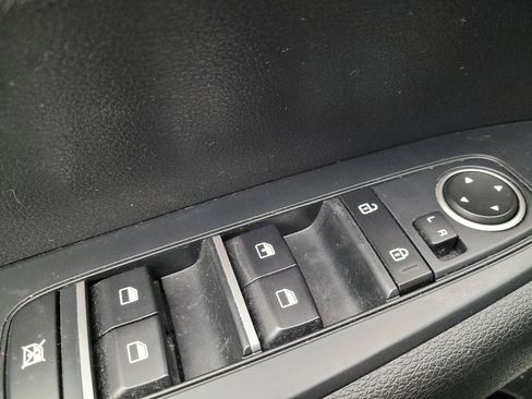 Used 2020 Kia Forte LXS FWD image 27