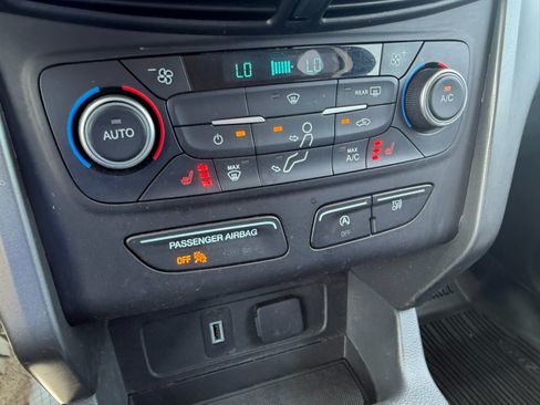 Used 2018 Ford Escape SE AWD/4WD image 13