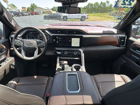 Certified 2022 GMC Sierra 1500 Denali AWD/4WD image 29