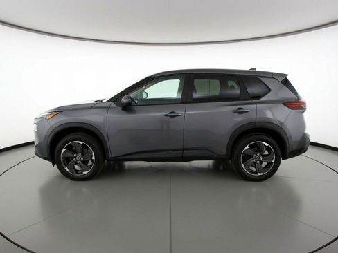 Used 2025 Nissan Rogue SV FWD image 5