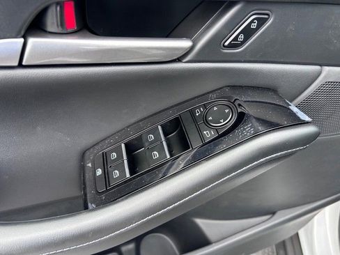 New 2025 MAZDA CX-30 AWD 2.5 S w/ Select Sport Pkg image 18