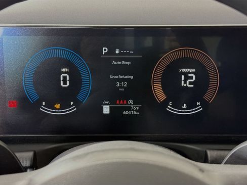 Used 2025 Hyundai Tucson SEL FWD image 16