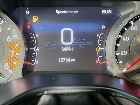 Used 2025 Jeep Compass Limited image 12