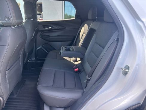 Used 2023 Chevrolet TrailBlazer RS FWD image 34
