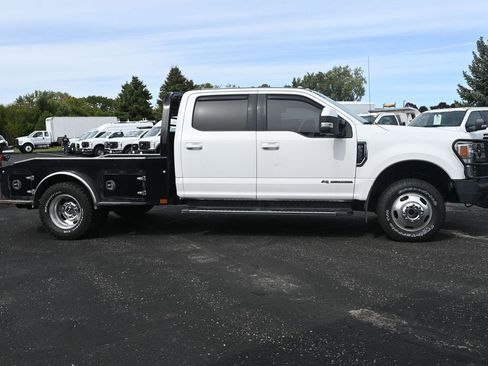 Used 2020 Ford F350 Lariat w/ Lariat Value Package image 2