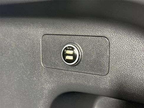 Certified 2022 Toyota RAV4 XLE image 37