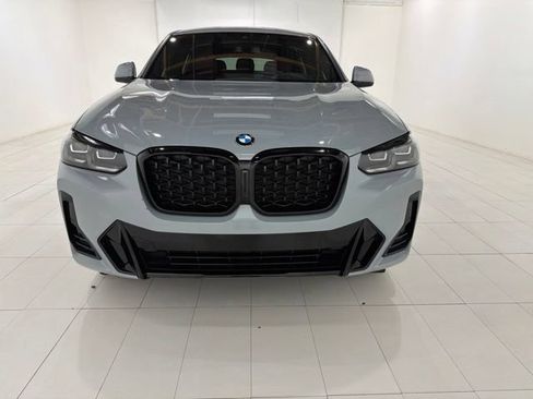 Certified 2024 BMW X4 xDrive30i w/ Premium Package AWD/4WD image 8