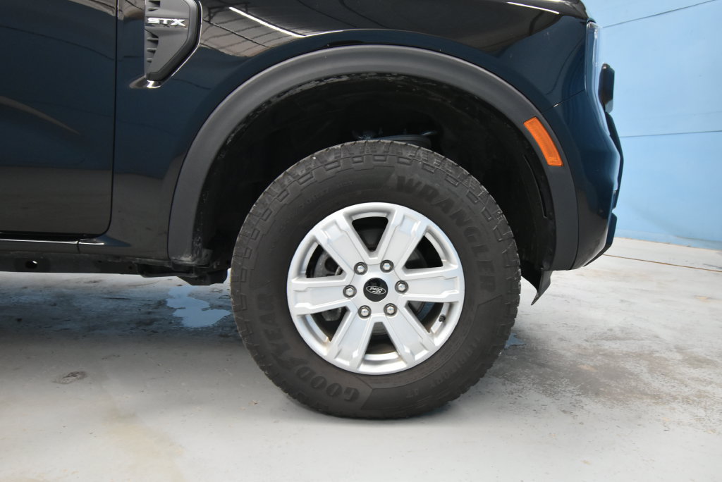 Used 2025 Ford Ranger XL AWD/4WD image 37