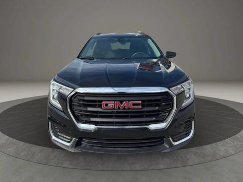 Used 2022 GMC Terrain SLE w/ Driver Convenience Package AWD/4WD image 2
