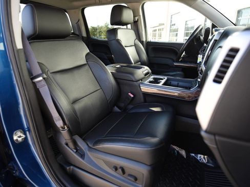 Used 2015 GMC Sierra 1500 SLT w/ SLT Crew Cab Value Package image 15