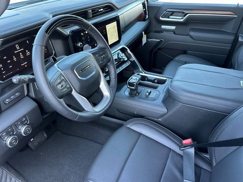 New 2026 GMC Sierra 1500 Denali w/ Technology Package AWD/4WD image 8