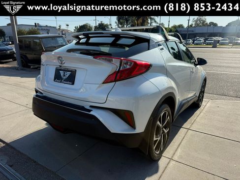 Used 2018 Toyota C-HR XLE FWD image 7
