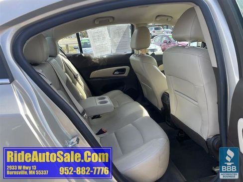 Used 2014 Chevrolet Cruze LTZ w/ Enhanced Safety Package image 16