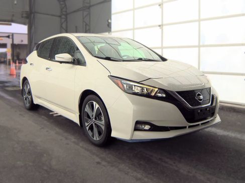Used 2020 Nissan Leaf SL Plus w/ Protection Package FWD image 4