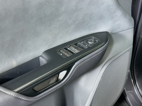 Used 2024 Lexus RZ 300e Premium FWD image 15
