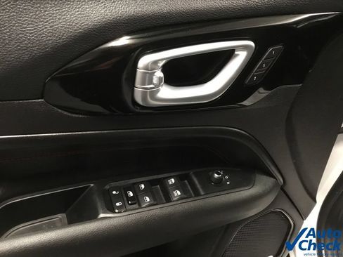 Used 2022 Jeep Compass Trailhawk w/ Trailhawk Elite Group AWD/4WD image 23