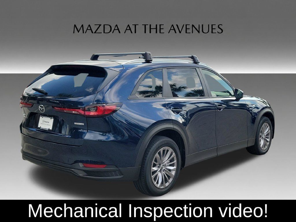 Used 2025 MAZDA CX-90 3.3 Turbo w/ Select Package AWD/4WD image 4