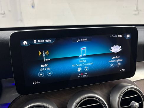 Used 2020 Mercedes-Benz GLC 300 4MATIC image 19