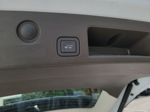 New 2026 GMC Terrain Denali AWD/4WD image 10
