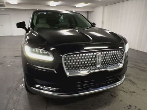 Used 2022 Lincoln Nautilus Black Label w/ Cargo Utility Package image 3