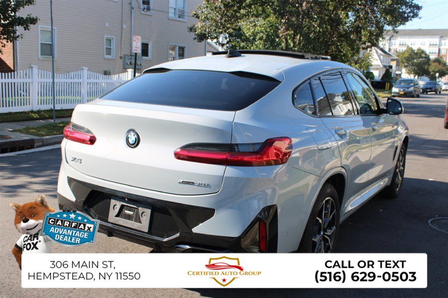 Used 2023 BMW X4 xDrive30i w/ M Sport Package AWD/4WD image 6