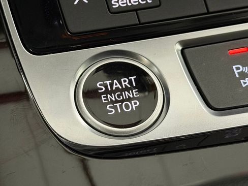 Used 2023 Audi Q7 3.0T Premium Plus image 24