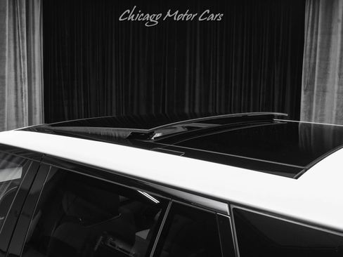 Used 2023 Land Rover Range Rover SE image 43