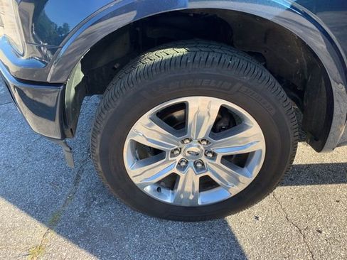 Used 2019 Ford F150 Platinum AWD/4WD image 39