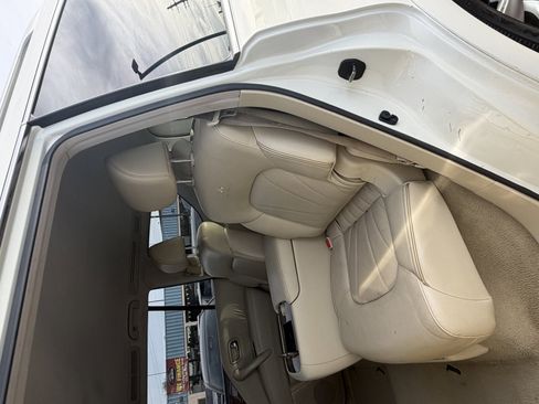 Used 2014 INFINITI QX80 2WD w/ Deluxe Touring Package image 12