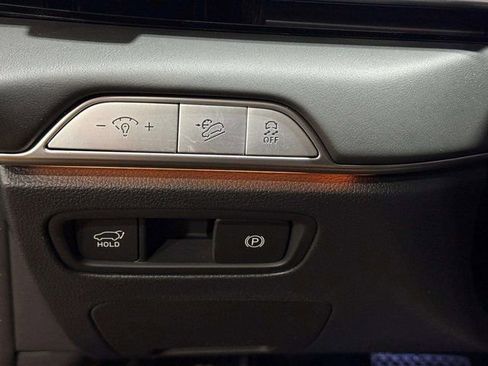 Used 2025 Genesis GV80 3.5T Advanced image 25