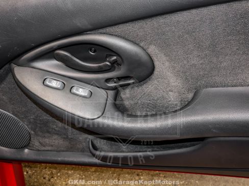 Used 1995 Pontiac Firebird Formula RWD image 70