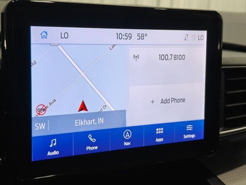 Used 2020 Ford Explorer XLT w/ Equipment Group 202A AWD/4WD image 41