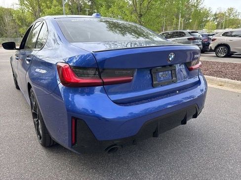 Used 2025 BMW 330i Sedan w/ M Sport Package image 7