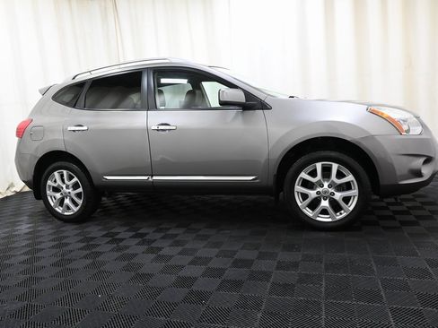 Used 2011 Nissan Rogue SV w/ SL Pkg image 8
