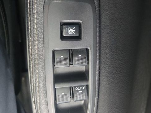 Used 2022 Ford Ranger Lariat w/ Equipment Group 501A High image 8