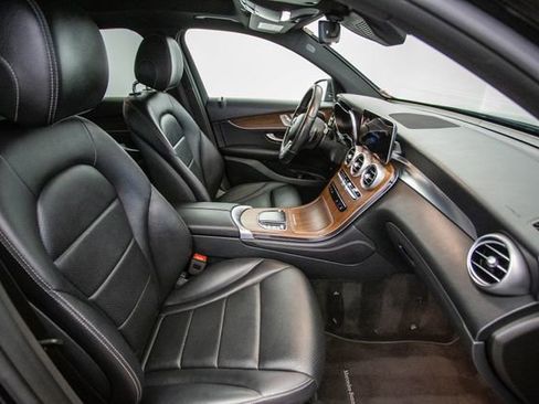 Used 2020 Mercedes-Benz GLC 300 4MATIC w/ Parking Assistance Package image 20
