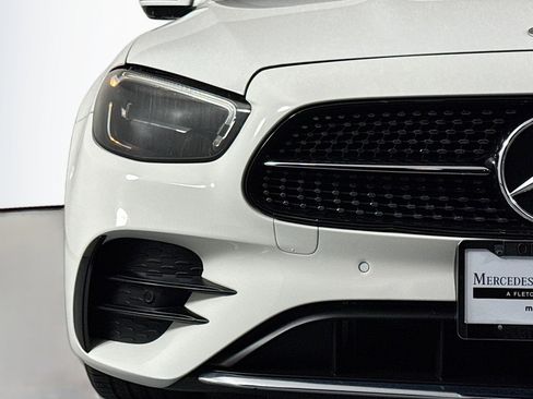 Used 2022 Mercedes-Benz E 350 Sedan image 13