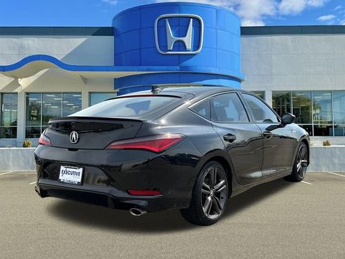 Used 2023 Acura Integra A-Spec image 2